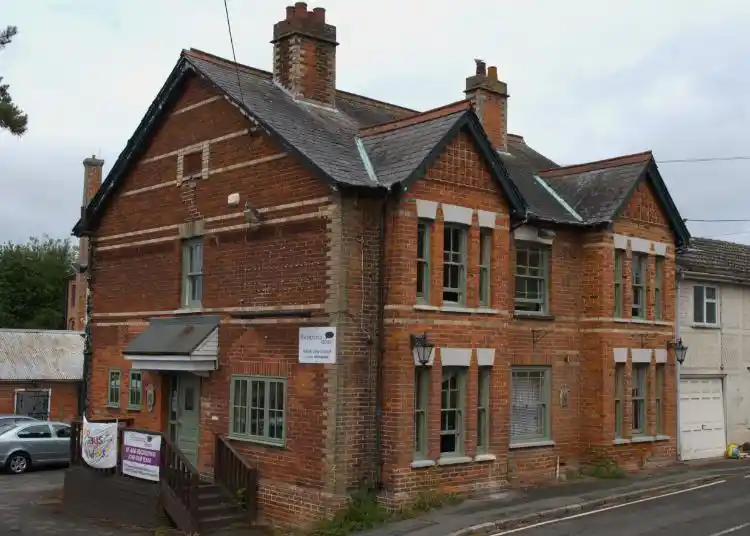 Brook View School